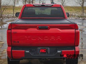 Toyota Tundra Bed Cover - Powered Retractable - Hard Cover - 5'7" Bed - 2022+